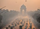 दिल्ली-NCR में दमघोंटू प्रदूषण का कहर, सुप्रीम कोर्ट की कड़ी फटकार के बाद GRAP-4 लागू; जानें आम जनता पर क्या होगा असर