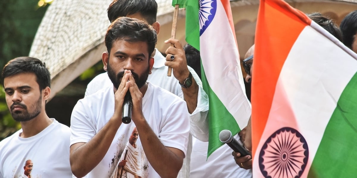 CJP की तिरंगा यात्रा के दौरान CP में अभिजीत दीपके का विरोध, लगे ‘मोदी-मोदी’ के नारे; जानें पूरा मामला व इसके पीछे की वजह