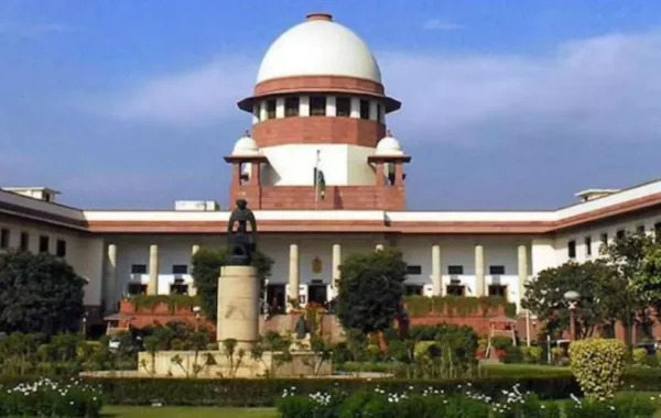 बच्चों के इंटरनेट इस्तेमाल पर रोक की मांग पर SC की दो टूक- ‘उनका भी मौलिक अधिकार’, जानें पूरा फैसला